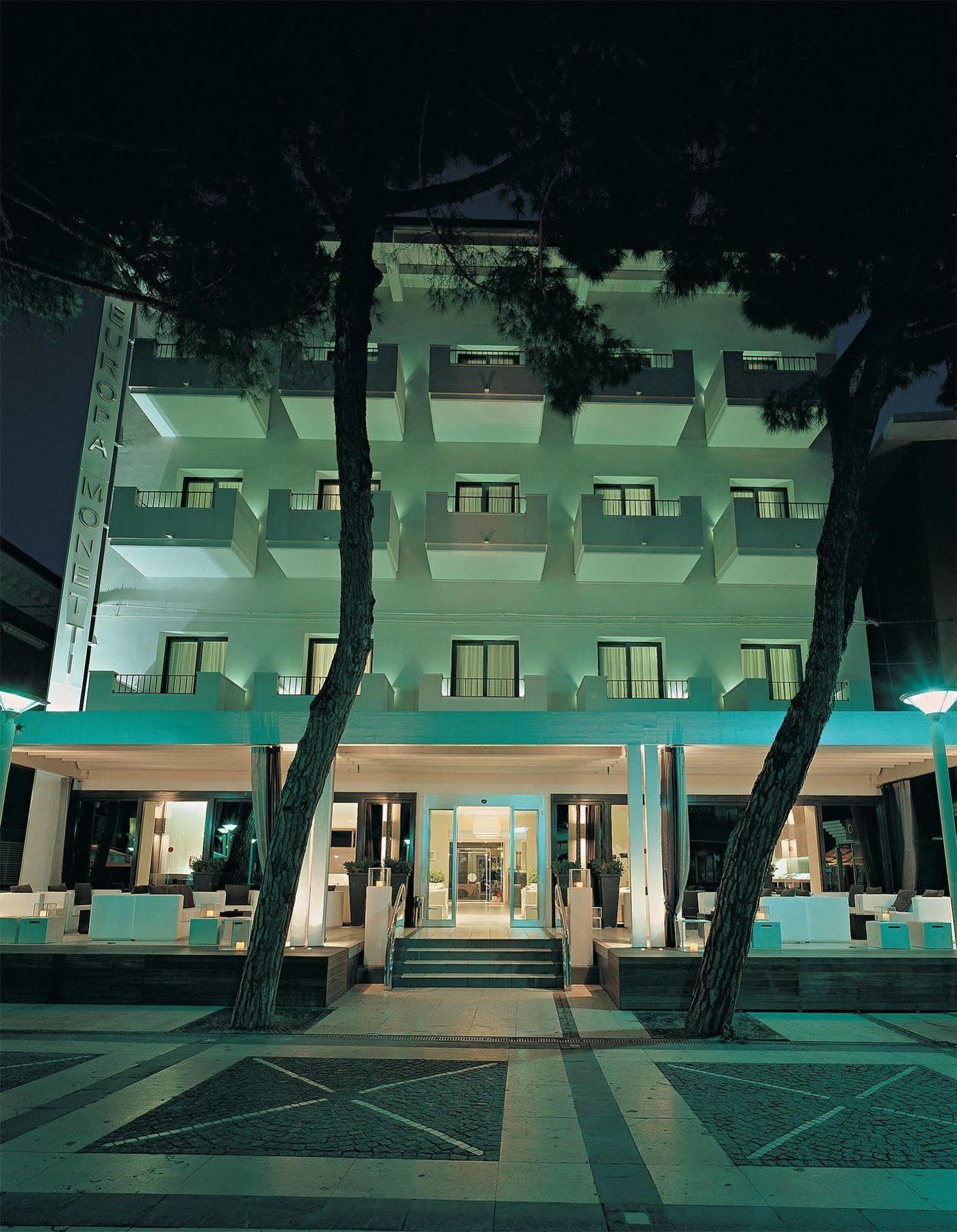 Europa Monetti 4*