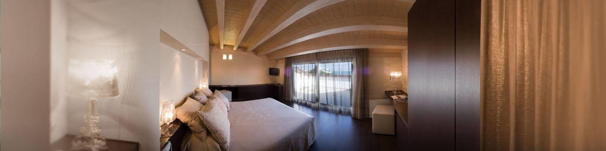 Europa Monetti 4*